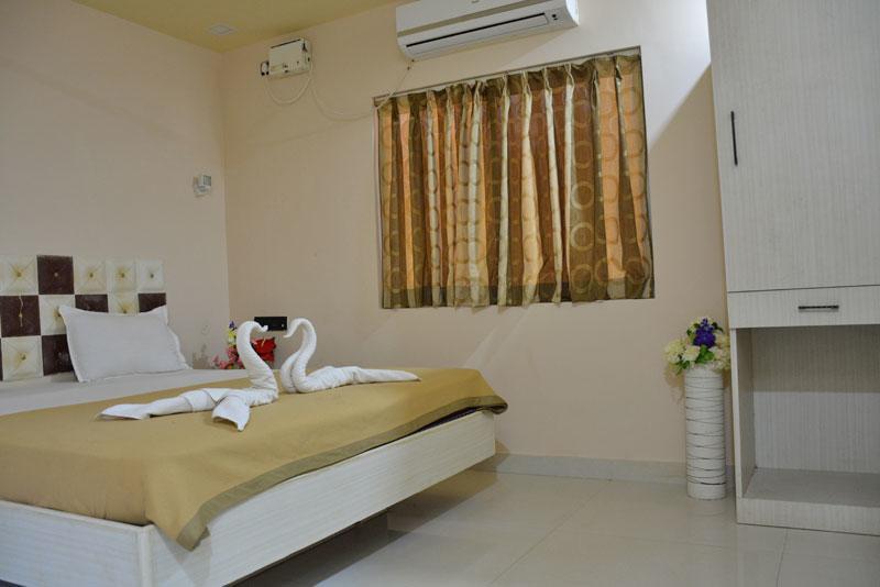 Planet Goa Beach Resort Calangute Eksteriør billede